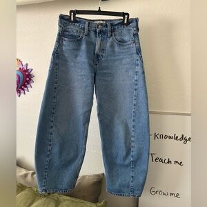 Abercrombie & Fitch Barrel Jeans